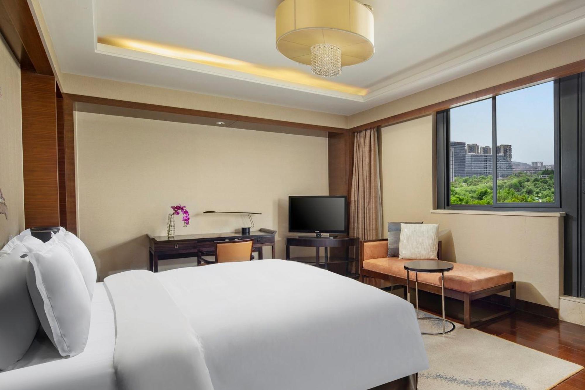 Crowne Plaza Huangshan Yucheng By Ihg Exterior foto